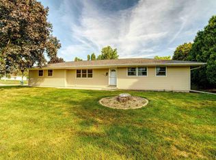 603 2nd Ave, Fulton, IL 61252