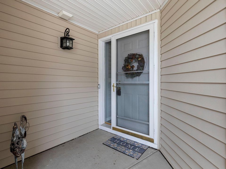14434 Edgewood Ave, Savage, MN 55378 | MLS #7099798 | Zillow