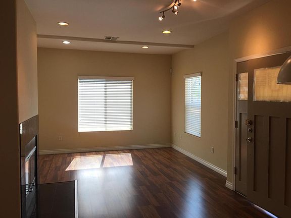 4th image of 5108 Farago Ave