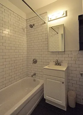 Rented by REAL New York | media 6