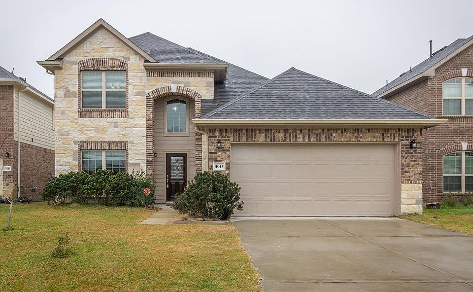 1st image of 5015 Cove Ct