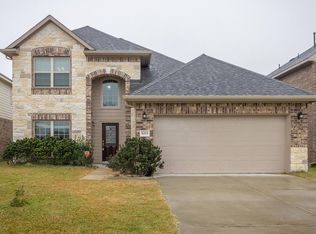 5015 Cove Ct, Bacliff, TX 77518