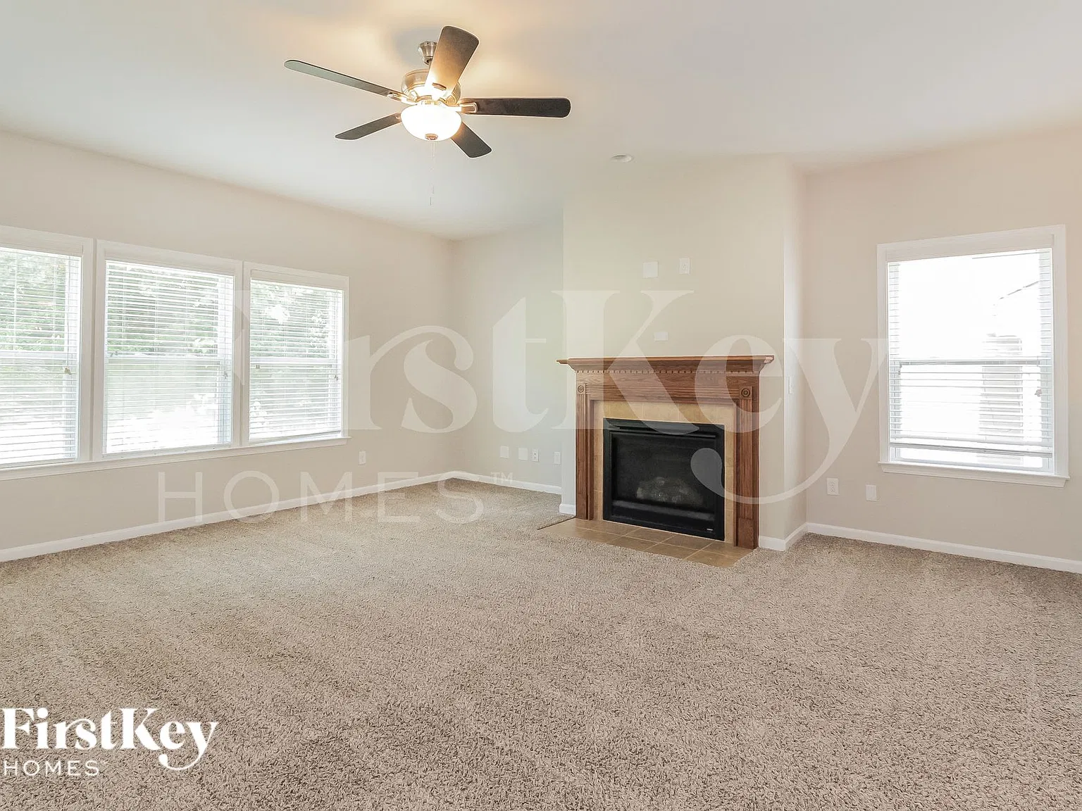 4 bed, 2.5 bath, 2975 sqft, $2,630 — Photo 4