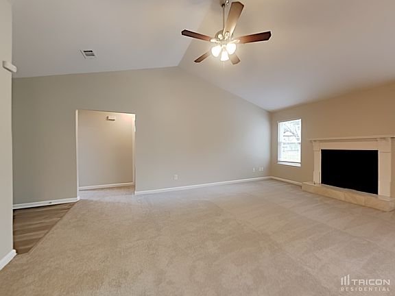 4th image of 2365 Boone Ct