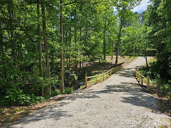 5th image of 5692 Brooklyn Rd