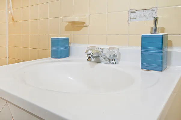 Rented by NOVO | media 28