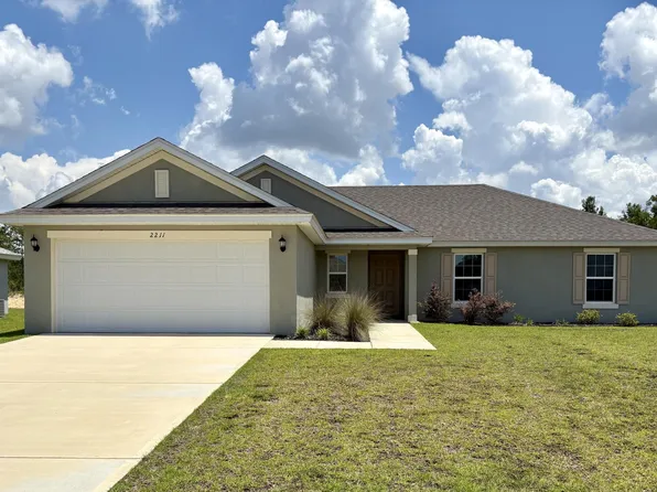 2211 Chase St, Chipley, FL 32428