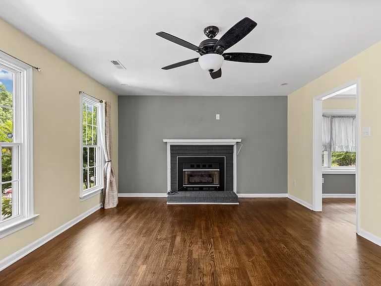 10112 Post Horn Dr — Photo 6