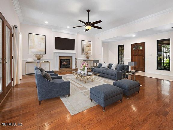 5th image of 4902 DUCK CREEK Lane