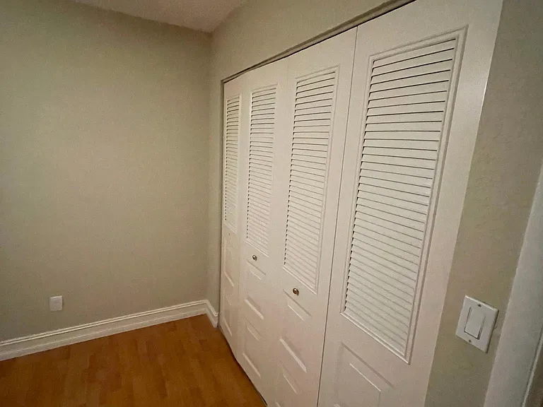 3715 NW 84th Ave — Photo 23