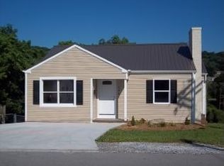 2901 Ashley St, Kingsport, TN 37664