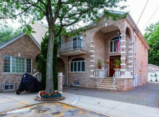 6989 62nd Dr, Middle Village, NY