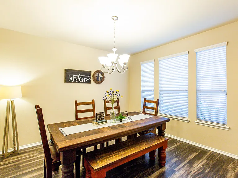 1324 Red River Dr — Photo 21
