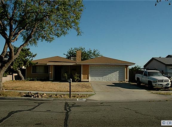 2nd image of 15851 Manzanita Dr
