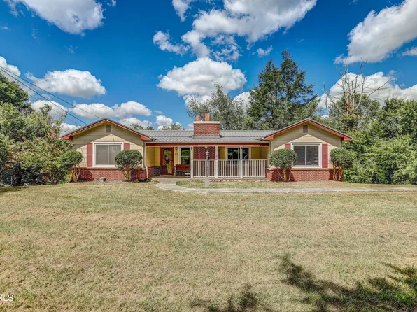 311 Old Stage Trl, Bristol, TN 37620