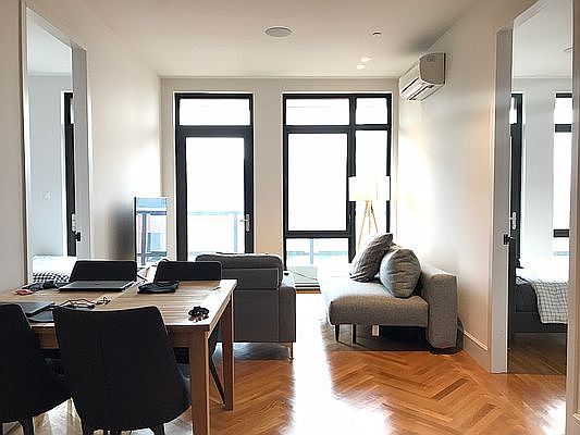 2nd image of 323 Wythe Ave #1203