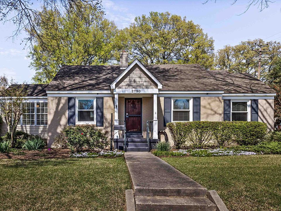 1st image of 2790 Iroquois Rd