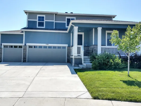 238 S Scottsburg Ct, Aurora, CO 80018
