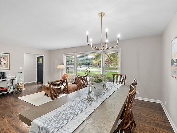 5th image of 6221 Linden Ln