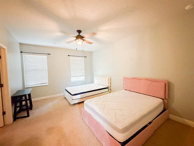 5489 Baldwin Park St — Photo 21