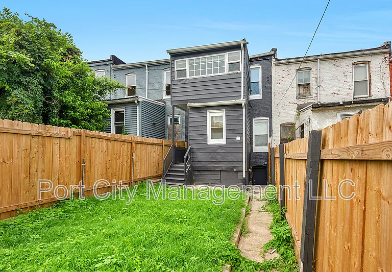 2813 Presbury St — Photo 27