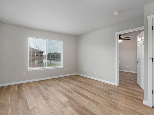 2213 E Macs Ct UNIT 24