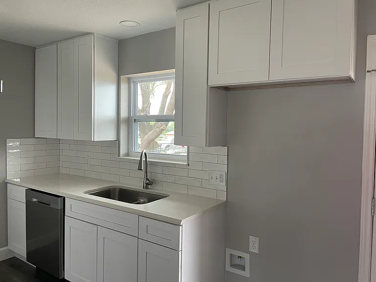 11216 Liberty School Rd — Photo 4