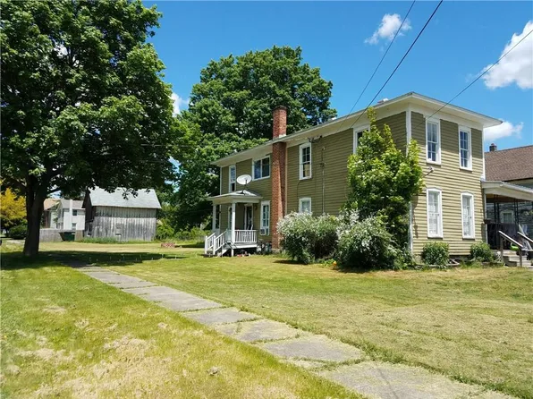 30 Grant St, Avoca, NY 14809