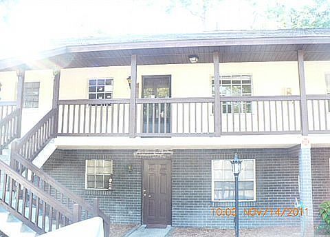 1st image of 3025 Sir Hamilton Cir