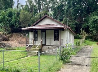 874 Vine St, Russell, KY 41169