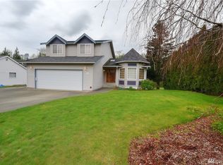 311 Edgewater Ln, Lynden, WA 98264