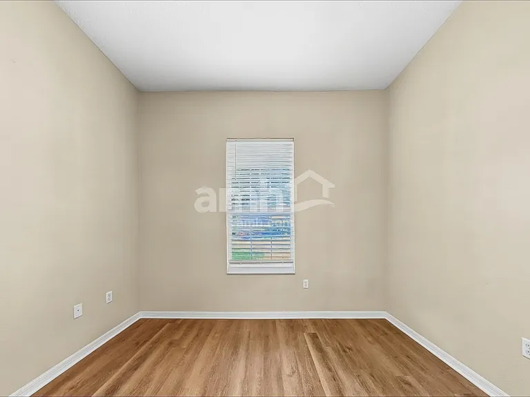 3828 Alamanda Hills Ln — Photo 13