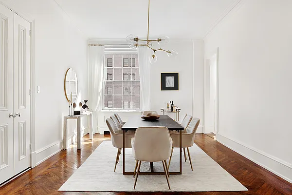 Sold by Compass | media 4