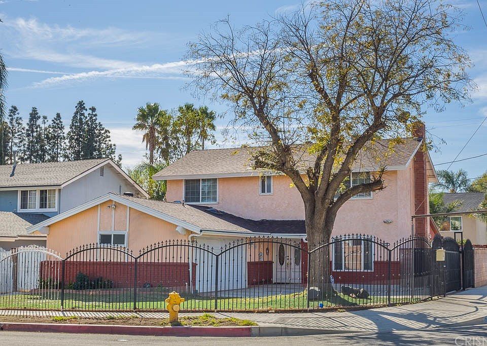 1st image of 13655 Sproule Ave