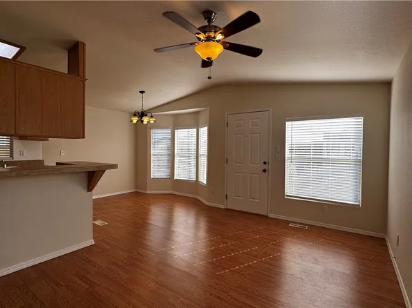 301 E Foothill Blvd Space 80, Pomona, CA 91767