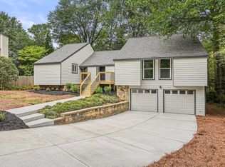230 Twinspur Ct, Roswell, GA 30076
