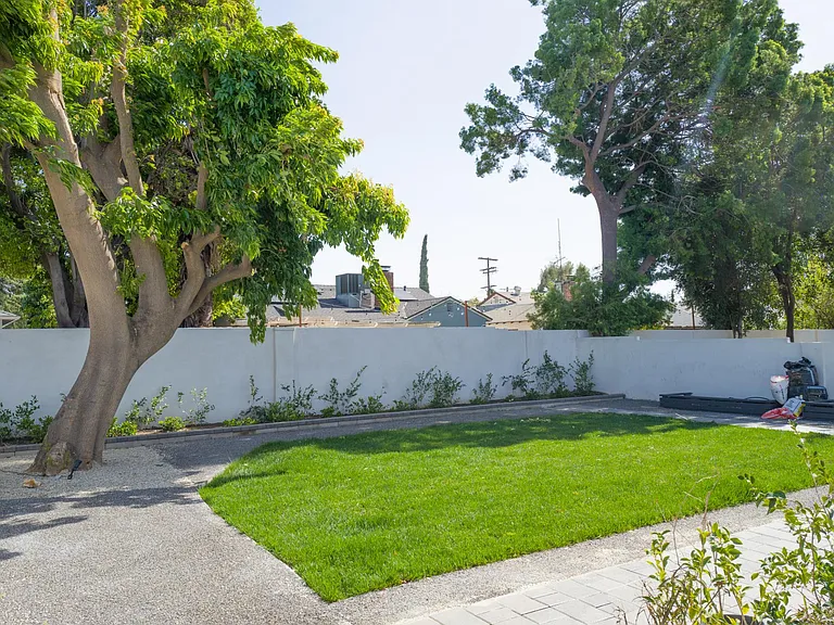 7016 McLennan Ave — Photo 29