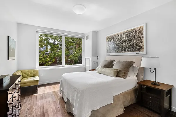 Sold by Compass | media 5