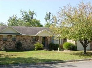 3008 W Richwood Cir, Rogers, AR 72756