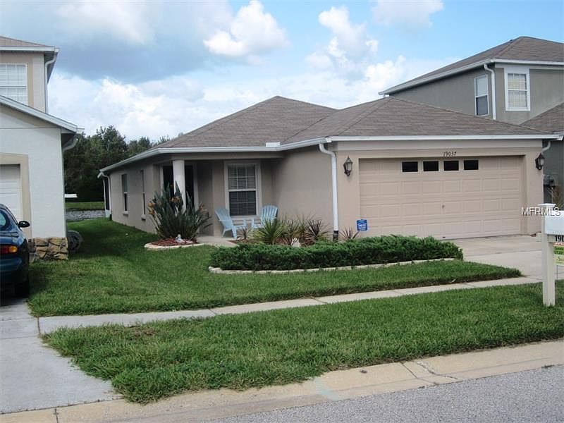 1st image of 19037 Dunlap Ct