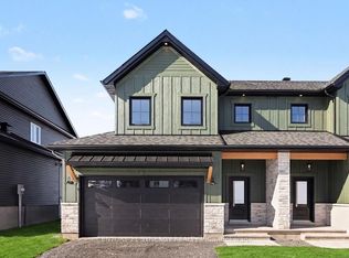 71 Villeneuve St, North Stormont, ON K0C1W0