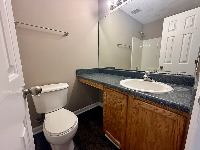 903 Delham Rd — Photo 20
