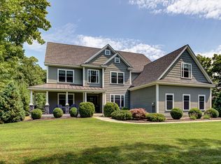 30 Burnham Rd, Windham, NH 03087