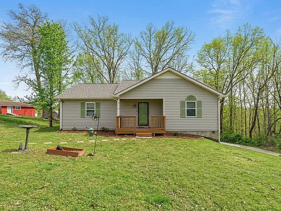 2nd image of 517 Skyview Dr