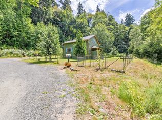 1103 S Valley St, Port Angeles, WA 98362
