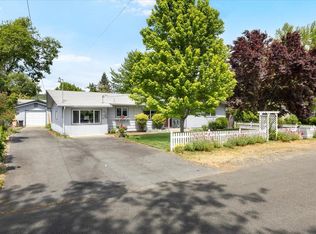 1604 SW I St, Grants Pass, OR 97526