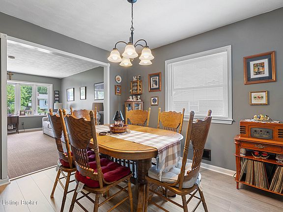 5th image of 8610 Devonshire Dr