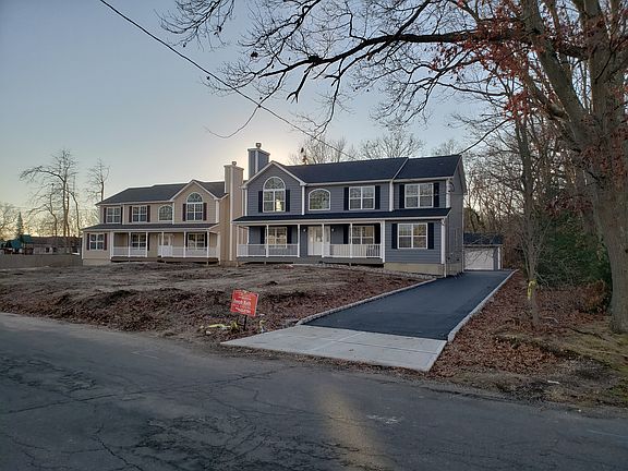3rd image of 90 Somerset Pl