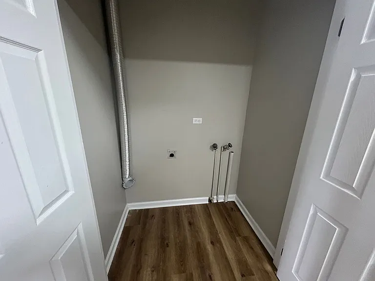 3409 Lawrence Rd — Photo 5