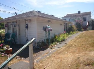 6633 SW Admiral Way, Seattle, WA 98116